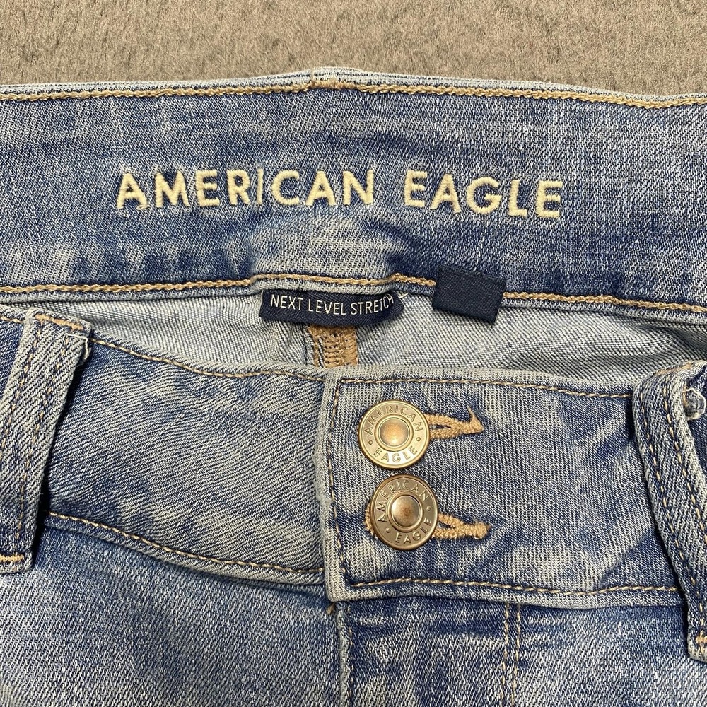 American Eagle Jeans Womens 12 Short Light Wash Artist Crop Next Level Stretch - Picture 3 of 11